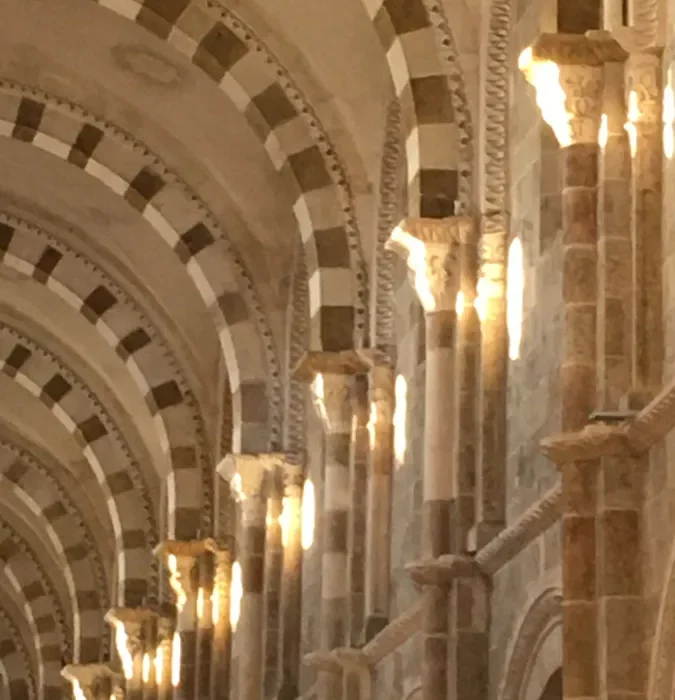 Visite de la Basilique de Vézelay aux solstices