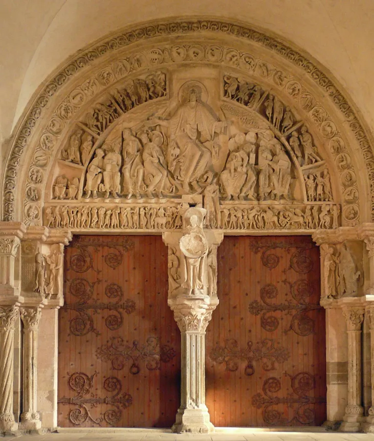 grande timpano basilica vezelay