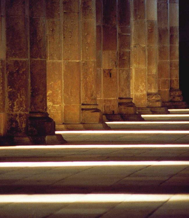 visiter-maison-visiteur-vezelay architecture romane à Vézelay